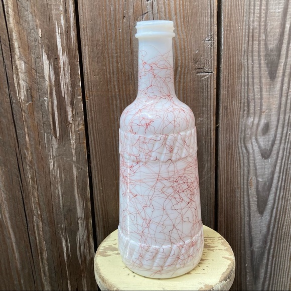 Hazel Atlas Red String Milk Glass Bottle - Picture 4 of 8